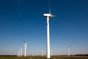 Строительство крупнейшей ветровой электростанции в России