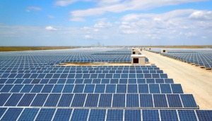 Первая крупная солнечная электростанция в России